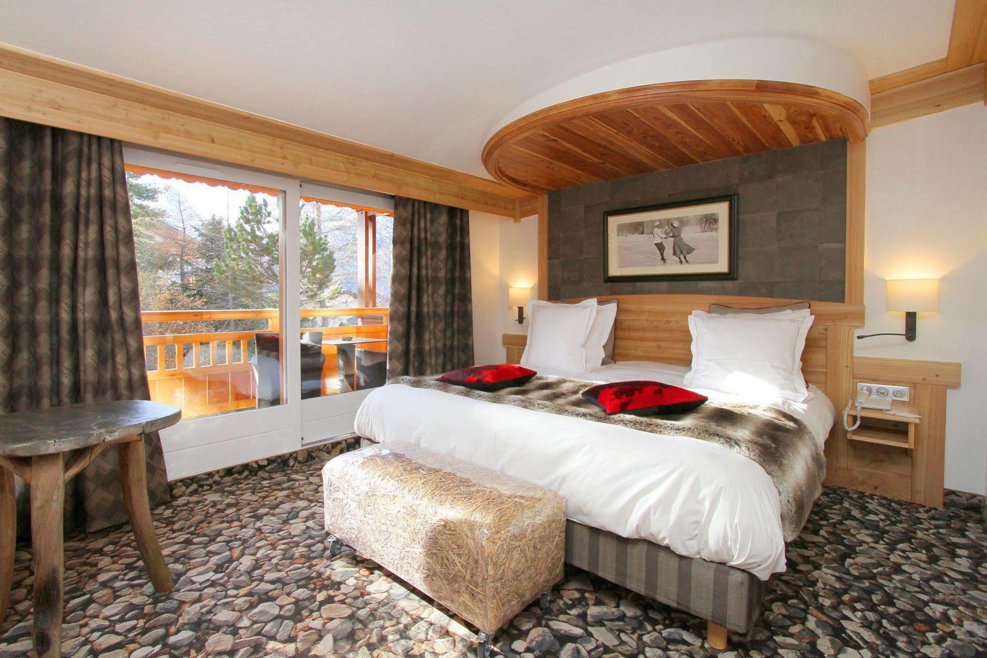 Hotel Chalet Mounier لو دوز آلب المظهر الخارجي الصورة